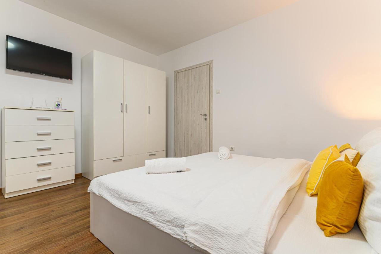 Jad - Family - Apartments & Studios Brašov Exteriér fotografie